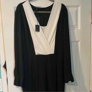 BCBGMaxAzria Black and White Wide Leg Jumpsuit V-neck Bishop Sleeve
